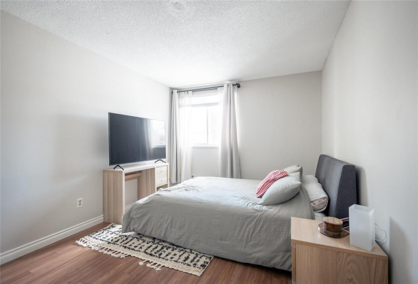 456 Kenaston, 1 Bedroom Bedrooms, 6 Rooms Rooms,1 BathroomBathrooms,Condominium,For Sale,Kenaston