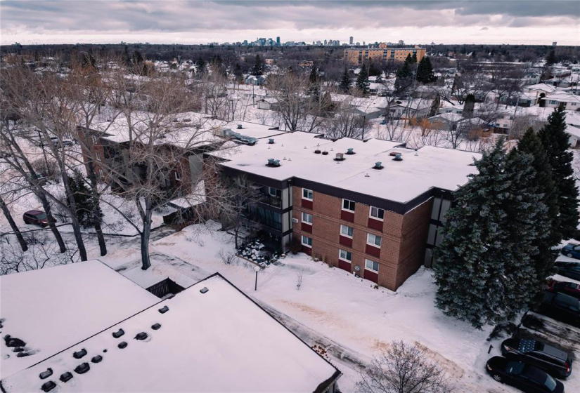456 Kenaston, 1 Bedroom Bedrooms, 6 Rooms Rooms,1 BathroomBathrooms,Condominium,For Sale,Kenaston