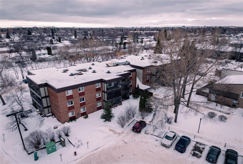 456 Kenaston, 1 Bedroom Bedrooms, 6 Rooms Rooms,1 BathroomBathrooms,Condominium,For Sale,Kenaston