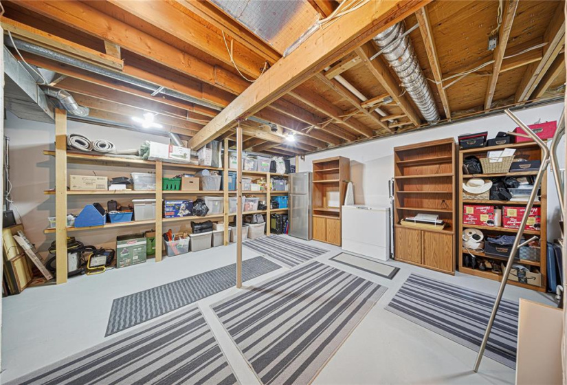 35 Packard, 4 Bedrooms Bedrooms, 13 Rooms Rooms,3 BathroomsBathrooms,Residential,For Sale,Packard