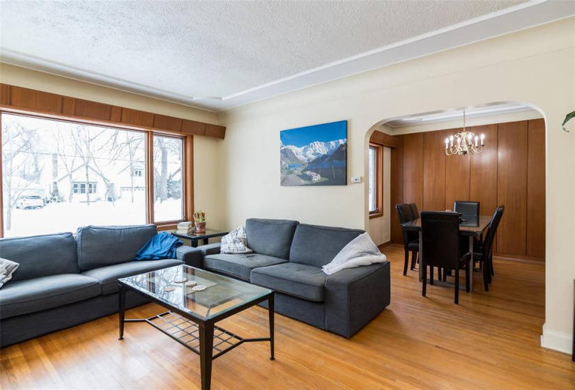 338 Kingston, 3 Bedrooms Bedrooms, 7 Rooms Rooms,1 BathroomBathrooms,Residential,For Sale,Kingston