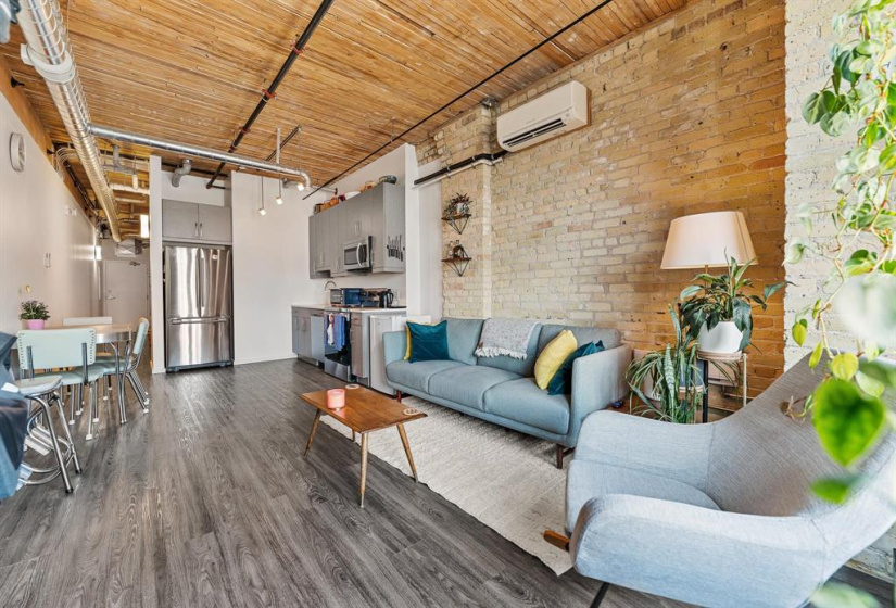 139 Market, 1 Bedroom Bedrooms, 4 Rooms Rooms,1 BathroomBathrooms,Condominium,For Sale,Market