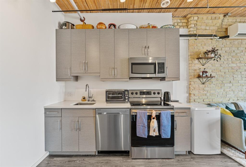 139 Market, 1 Bedroom Bedrooms, 4 Rooms Rooms,1 BathroomBathrooms,Condominium,For Sale,Market