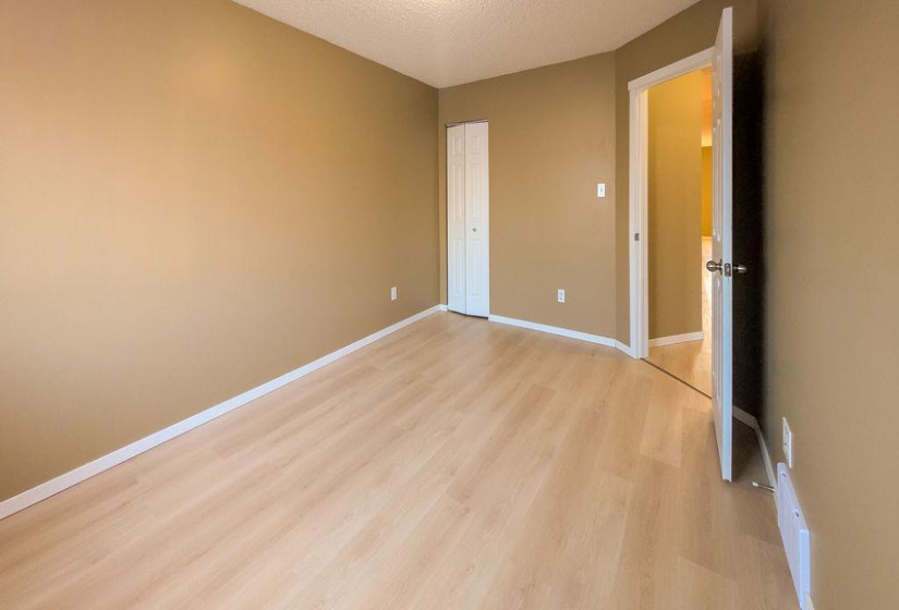 309 Redwood, 4 Bedrooms Bedrooms, 12 Rooms Rooms,2 BathroomsBathrooms,Residential,For Sale,Redwood