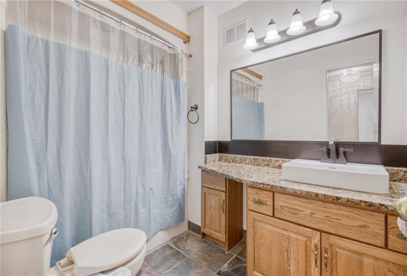 4337 Ross Farm, 3 Bedrooms Bedrooms, 12 Rooms Rooms,2 BathroomsBathrooms,Residential,For Sale,Ross Farm