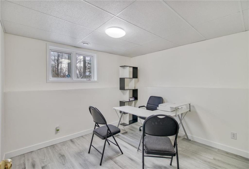 4337 Ross Farm, 3 Bedrooms Bedrooms, 12 Rooms Rooms,2 BathroomsBathrooms,Residential,For Sale,Ross Farm