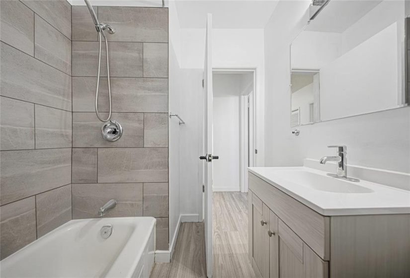 899 Consol, 4 Bedrooms Bedrooms, 9 Rooms Rooms,2 BathroomsBathrooms,Residential,For Sale,Consol