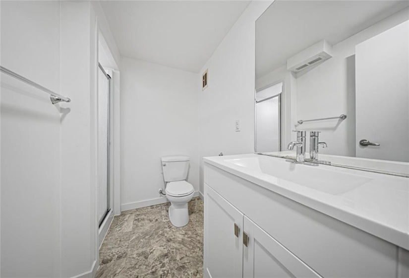 899 Consol, 4 Bedrooms Bedrooms, 9 Rooms Rooms,2 BathroomsBathrooms,Residential,For Sale,Consol