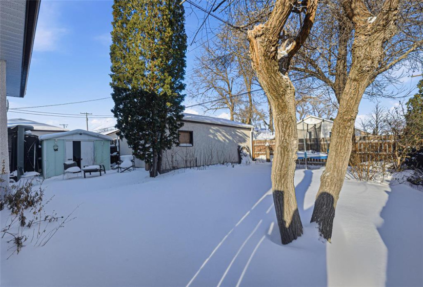 899 Consol, 4 Bedrooms Bedrooms, 9 Rooms Rooms,2 BathroomsBathrooms,Residential,For Sale,Consol