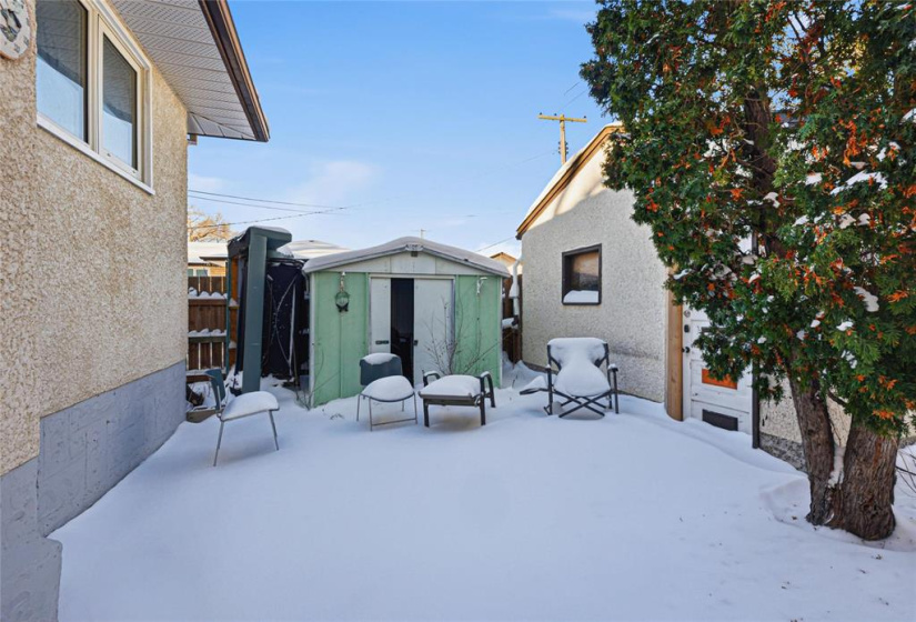 899 Consol, 4 Bedrooms Bedrooms, 9 Rooms Rooms,2 BathroomsBathrooms,Residential,For Sale,Consol