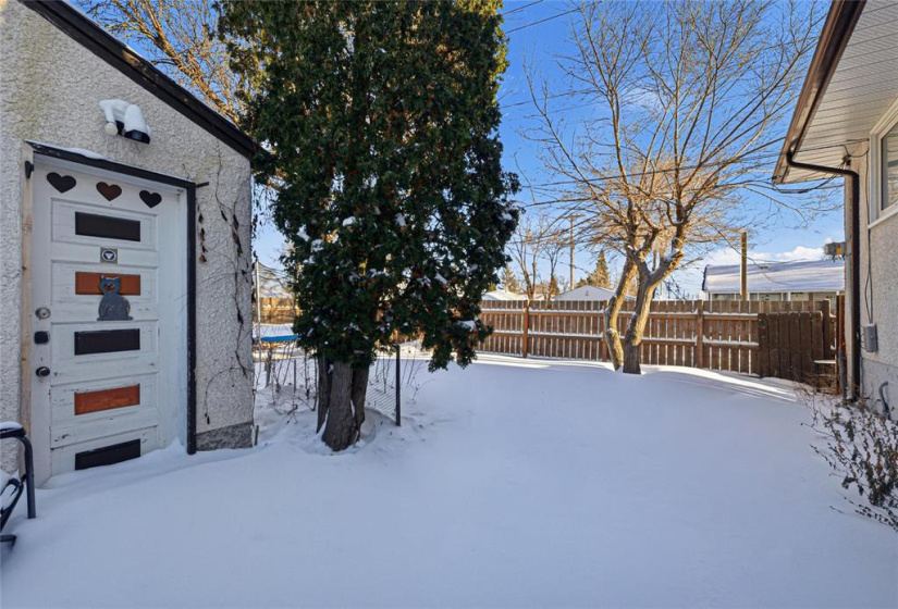 899 Consol, 4 Bedrooms Bedrooms, 9 Rooms Rooms,2 BathroomsBathrooms,Residential,For Sale,Consol