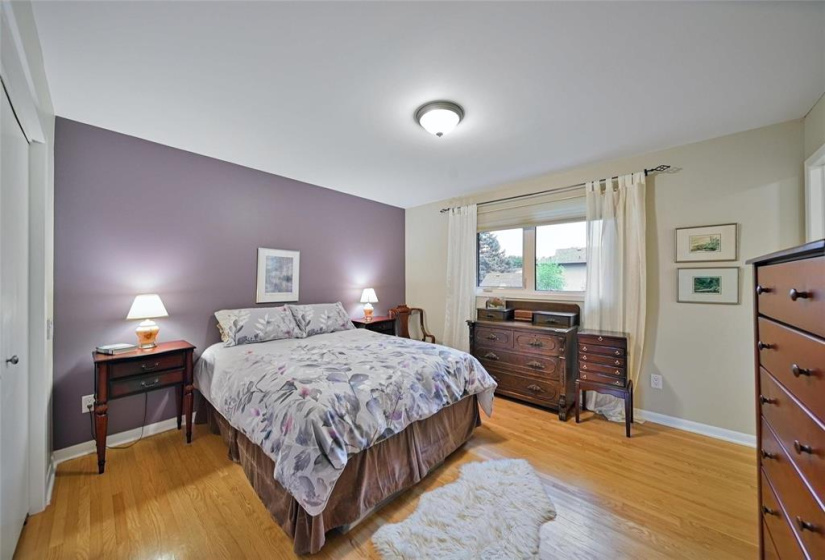 168 Linacre, 4 Bedrooms Bedrooms, 12 Rooms Rooms,3 BathroomsBathrooms,Residential,For Sale,Linacre