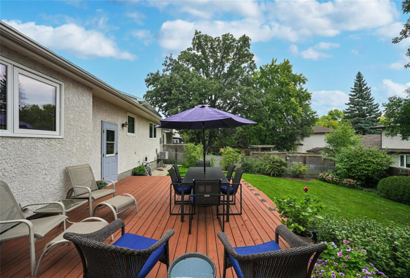 168 Linacre, 4 Bedrooms Bedrooms, 12 Rooms Rooms,3 BathroomsBathrooms,Residential,For Sale,Linacre