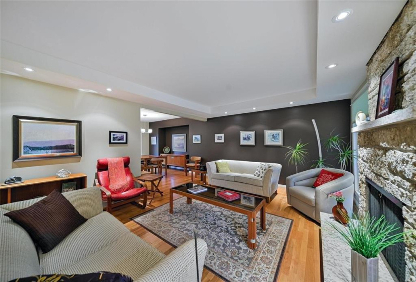 168 Linacre, 4 Bedrooms Bedrooms, 12 Rooms Rooms,3 BathroomsBathrooms,Residential,For Sale,Linacre