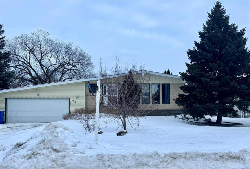 26 Dubuc, 3 Bedrooms Bedrooms, 18 Rooms Rooms,3 BathroomsBathrooms,Residential,For Sale,Dubuc