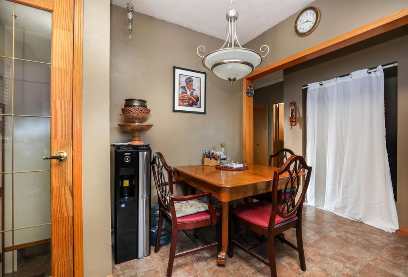 61 Conifer, 3 Bedrooms Bedrooms, 10 Rooms Rooms,2 BathroomsBathrooms,Residential,For Sale,Conifer