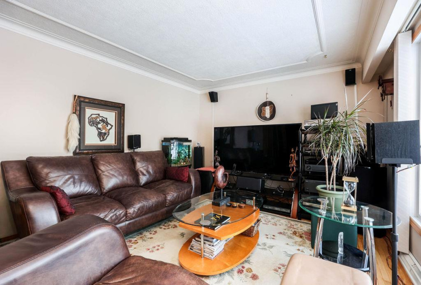 61 Conifer, 3 Bedrooms Bedrooms, 10 Rooms Rooms,2 BathroomsBathrooms,Residential,For Sale,Conifer