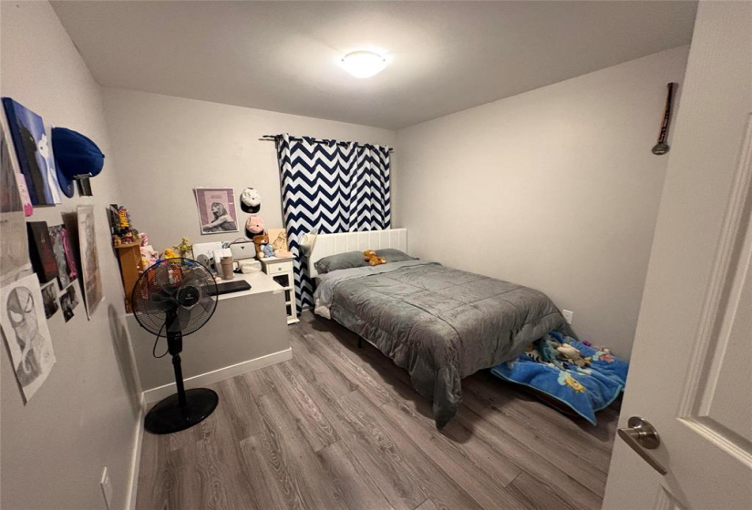 32 Vivian, 5 Bedrooms Bedrooms, 14 Rooms Rooms,3 BathroomsBathrooms,Residential,For Sale,Vivian