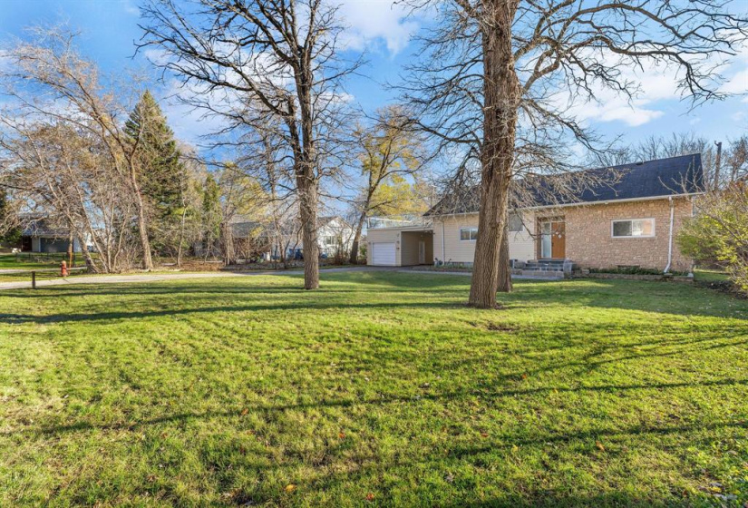 26 Mount Royal, 5 Bedrooms Bedrooms, 16 Rooms Rooms,4 BathroomsBathrooms,Residential,For Sale,Mount Royal