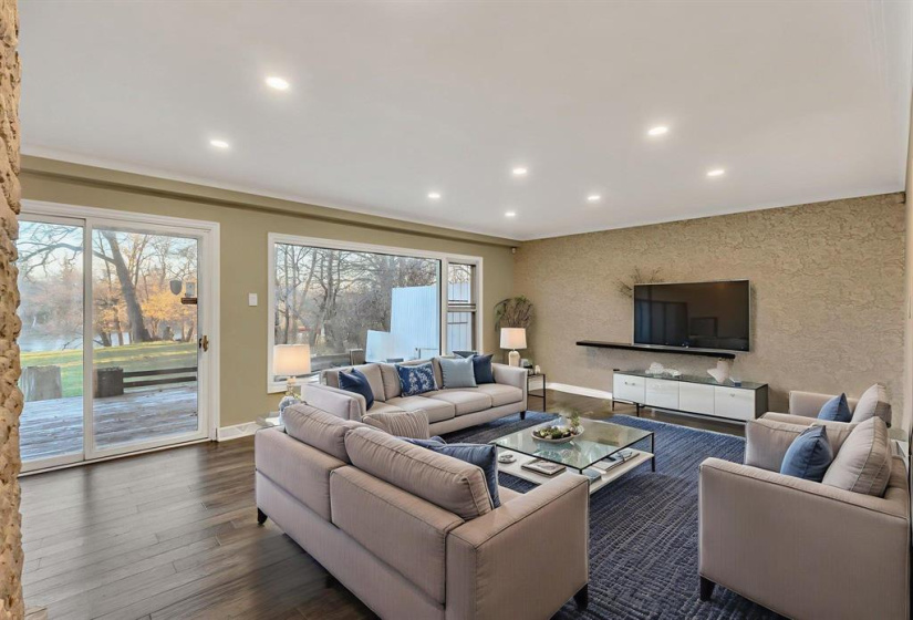 26 Mount Royal, 5 Bedrooms Bedrooms, 16 Rooms Rooms,4 BathroomsBathrooms,Residential,For Sale,Mount Royal