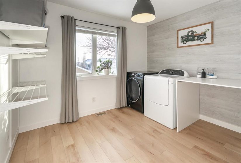 142 Fourth, 4 Bedrooms Bedrooms, 10 Rooms Rooms,2 BathroomsBathrooms,Residential,For Sale,Fourth