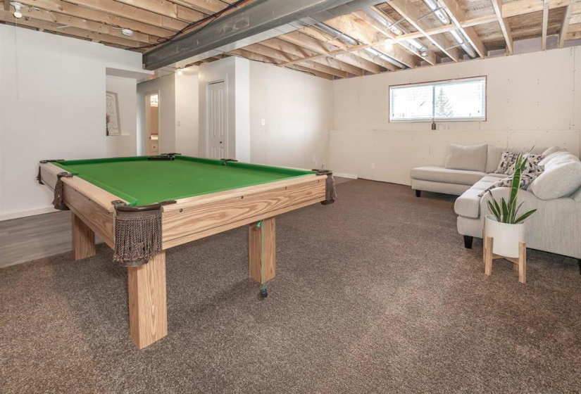 142 Fourth, 4 Bedrooms Bedrooms, 10 Rooms Rooms,2 BathroomsBathrooms,Residential,For Sale,Fourth