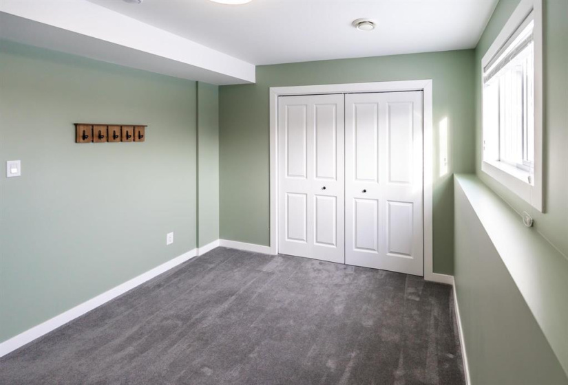 142 Fourth, 4 Bedrooms Bedrooms, 10 Rooms Rooms,2 BathroomsBathrooms,Residential,For Sale,Fourth