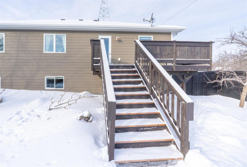 142 Fourth, 4 Bedrooms Bedrooms, 10 Rooms Rooms,2 BathroomsBathrooms,Residential,For Sale,Fourth