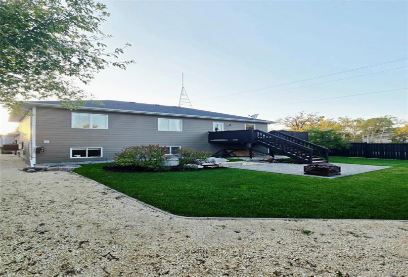 142 Fourth, 4 Bedrooms Bedrooms, 10 Rooms Rooms,2 BathroomsBathrooms,Residential,For Sale,Fourth