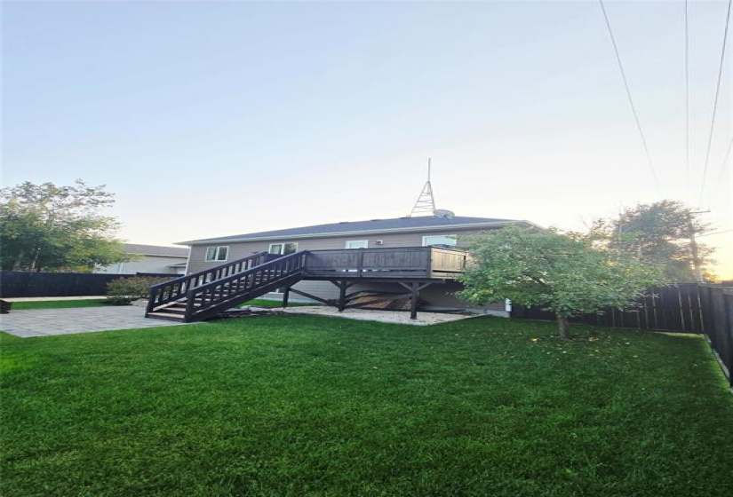 142 Fourth, 4 Bedrooms Bedrooms, 10 Rooms Rooms,2 BathroomsBathrooms,Residential,For Sale,Fourth