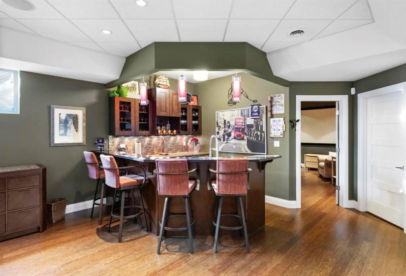 The perfect wet bar is perfect or all your entertaining