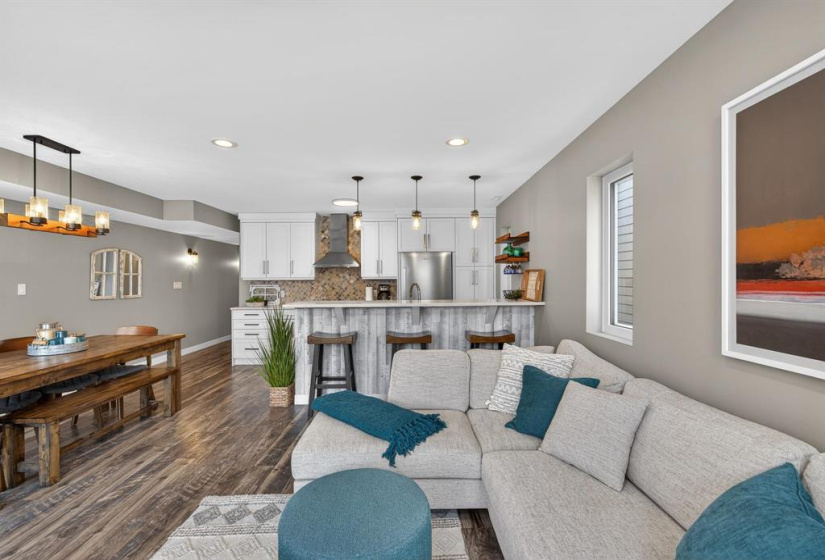 902 Dorchester, 2 Bedrooms Bedrooms, 8 Rooms Rooms,2 BathroomsBathrooms,Condominium,For Sale,Dorchester