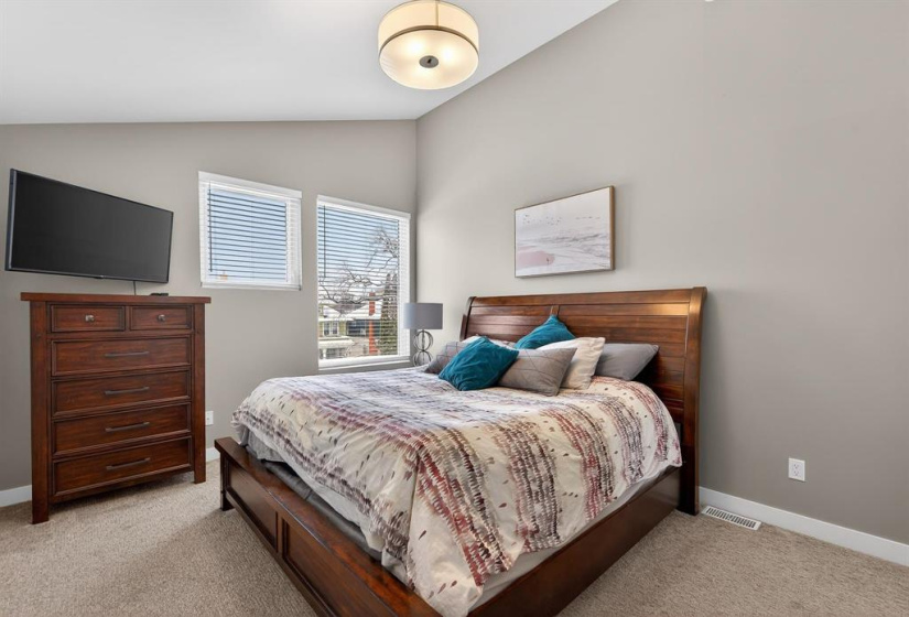 902 Dorchester, 2 Bedrooms Bedrooms, 8 Rooms Rooms,2 BathroomsBathrooms,Condominium,For Sale,Dorchester