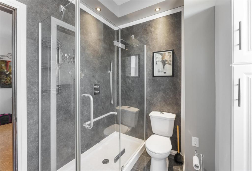 630 St Jean Baptiste, 3 Bedrooms Bedrooms, 15 Rooms Rooms,3 BathroomsBathrooms,Residential,For Sale,St Jean Baptiste