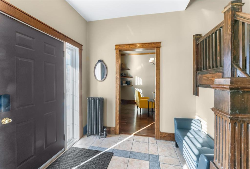 Great side window to let in the natural light