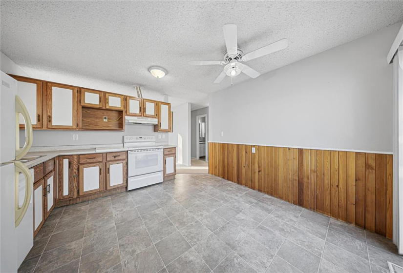 7 Findlay, 3 Bedrooms Bedrooms, 8 Rooms Rooms,2 BathroomsBathrooms,Residential,For Sale,Findlay