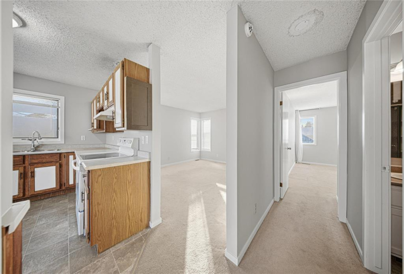 7 Findlay, 3 Bedrooms Bedrooms, 8 Rooms Rooms,2 BathroomsBathrooms,Residential,For Sale,Findlay