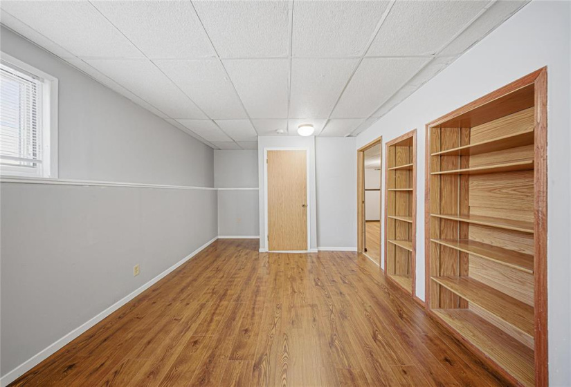 7 Findlay, 3 Bedrooms Bedrooms, 8 Rooms Rooms,2 BathroomsBathrooms,Residential,For Sale,Findlay