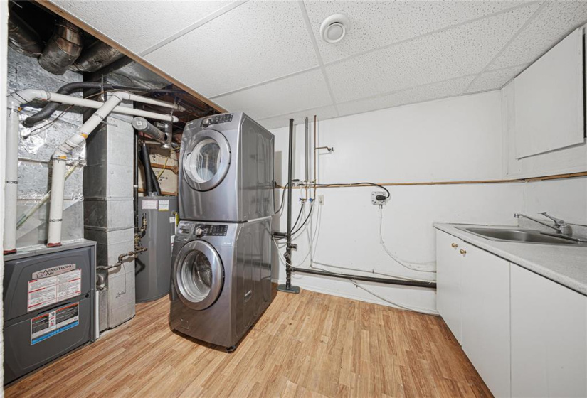 7 Findlay, 3 Bedrooms Bedrooms, 8 Rooms Rooms,2 BathroomsBathrooms,Residential,For Sale,Findlay