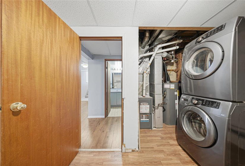 7 Findlay, 3 Bedrooms Bedrooms, 8 Rooms Rooms,2 BathroomsBathrooms,Residential,For Sale,Findlay