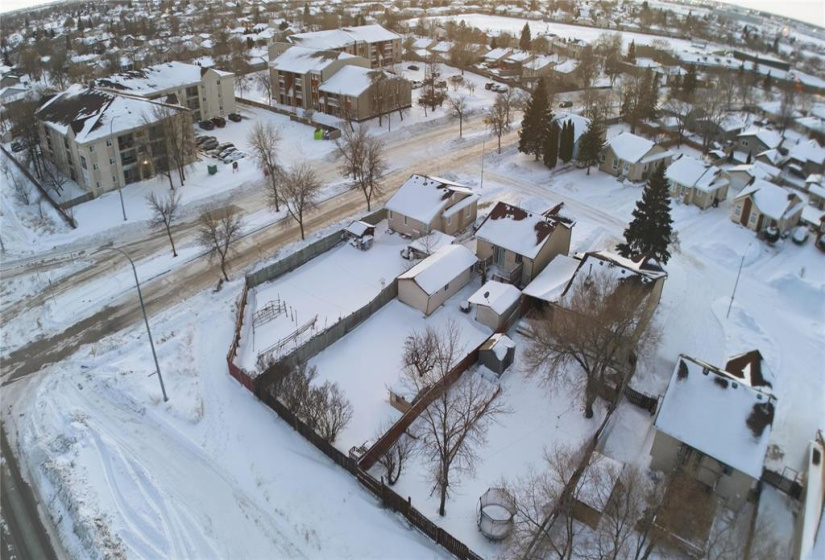 7 Findlay, 3 Bedrooms Bedrooms, 8 Rooms Rooms,2 BathroomsBathrooms,Residential,For Sale,Findlay