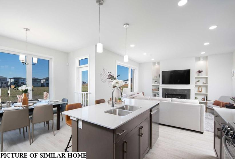 47 Hollander, 5 Bedrooms Bedrooms, 11 Rooms Rooms,3 BathroomsBathrooms,Residential,For Sale,Hollander