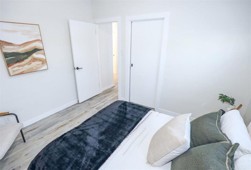 584 Guilbault, 2 Bedrooms Bedrooms, 5 Rooms Rooms,1 BathroomBathrooms,Residential,For Sale,Guilbault