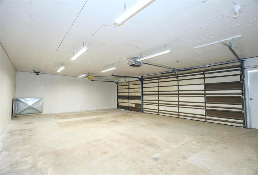 584 Guilbault, 2 Bedrooms Bedrooms, 5 Rooms Rooms,1 BathroomBathrooms,Residential,For Sale,Guilbault