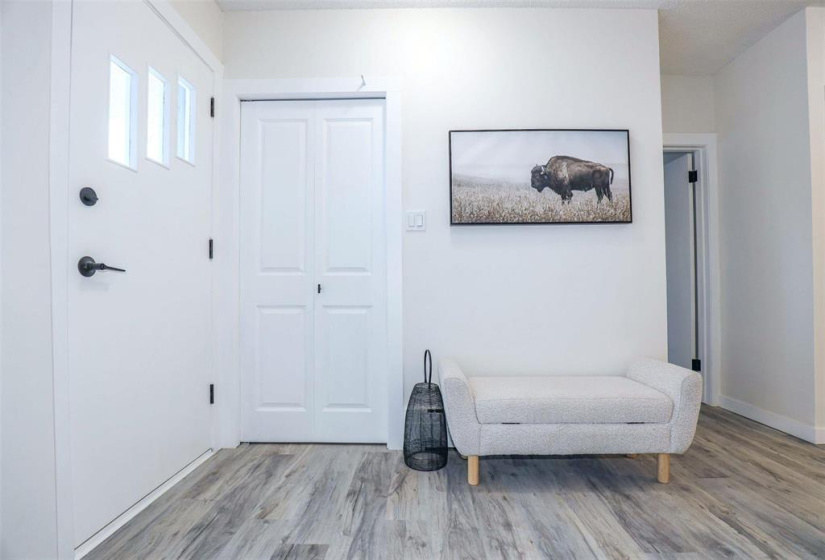 584 Guilbault, 2 Bedrooms Bedrooms, 5 Rooms Rooms,1 BathroomBathrooms,Residential,For Sale,Guilbault