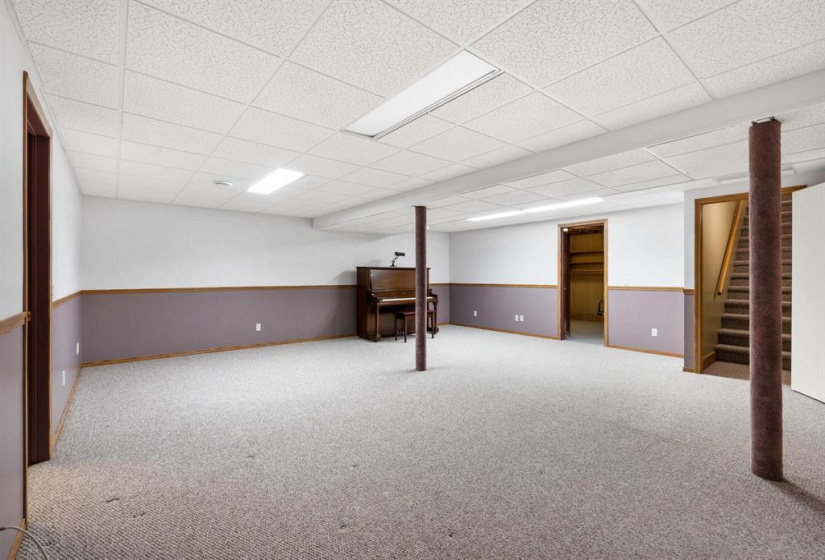 4025 Roblin, 3 Bedrooms Bedrooms, 13 Rooms Rooms,3 BathroomsBathrooms,Condominium,For Sale,Roblin