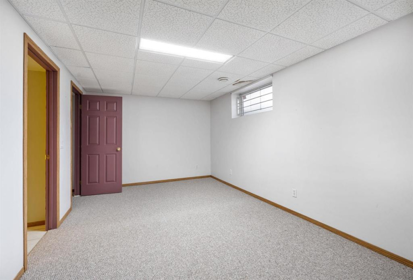 4025 Roblin, 3 Bedrooms Bedrooms, 13 Rooms Rooms,3 BathroomsBathrooms,Condominium,For Sale,Roblin