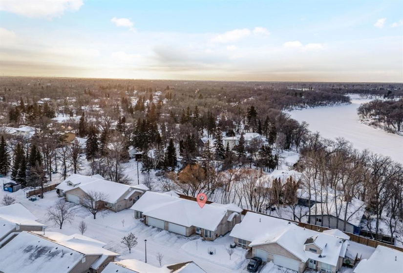 4025 Roblin, 3 Bedrooms Bedrooms, 13 Rooms Rooms,3 BathroomsBathrooms,Condominium,For Sale,Roblin