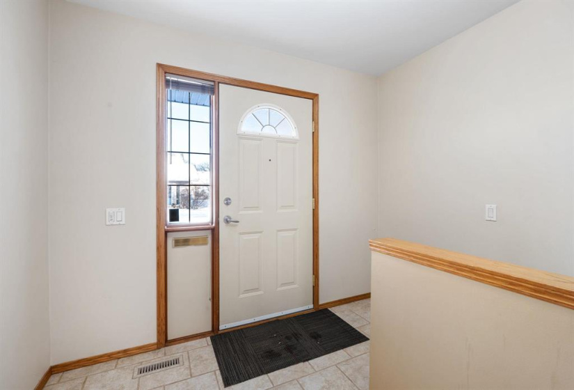 4025 Roblin, 3 Bedrooms Bedrooms, 13 Rooms Rooms,3 BathroomsBathrooms,Condominium,For Sale,Roblin