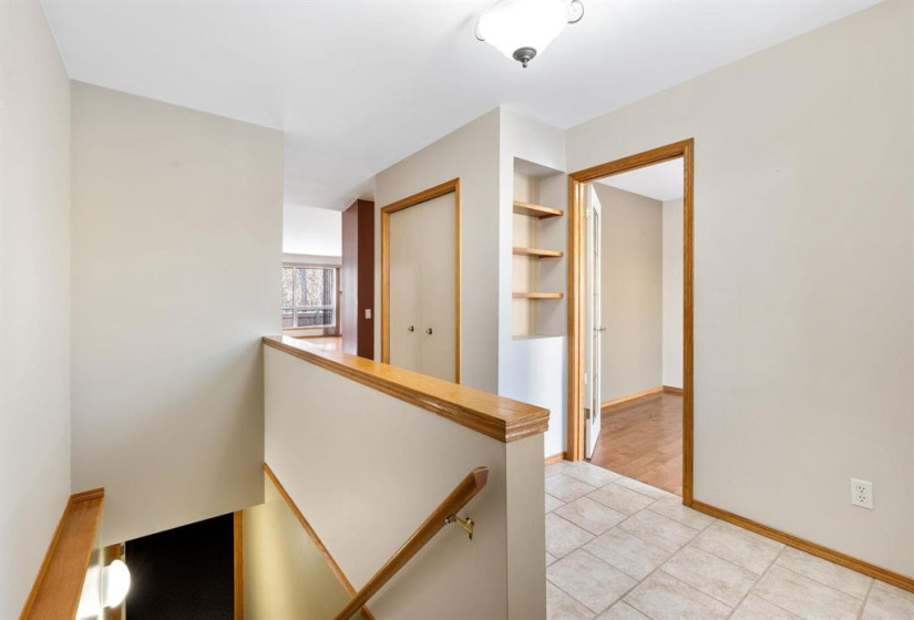 4025 Roblin, 3 Bedrooms Bedrooms, 13 Rooms Rooms,3 BathroomsBathrooms,Condominium,For Sale,Roblin